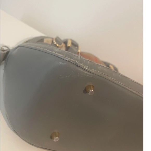 Burberry Gray and Tan Checkered Women's Bag - Picture 9 of 12